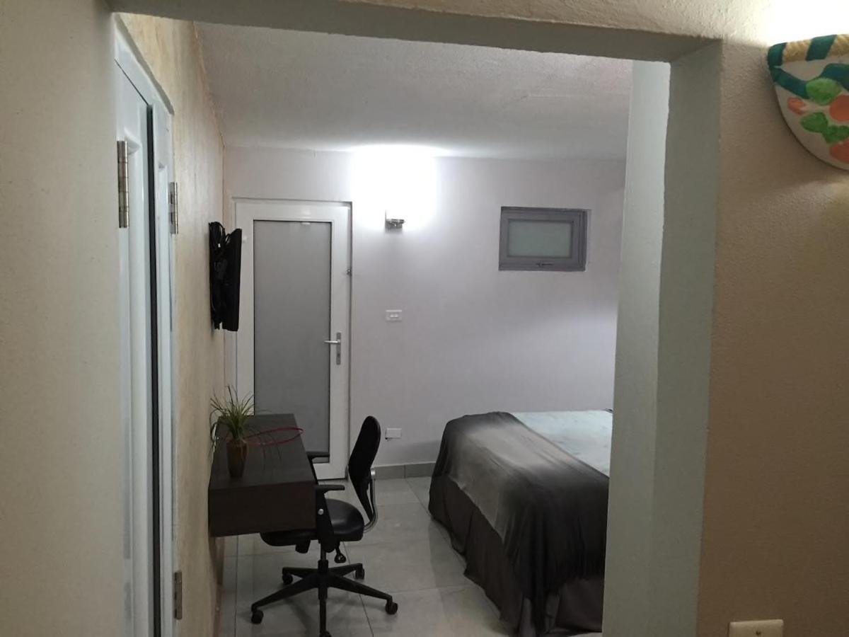 Segovia Studio Units Каролина Екстериор снимка